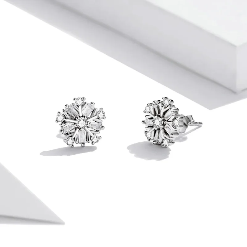 (image for) PANDORA Style Shining Snowflakes Stud Earrings - SCE1289 - View 3