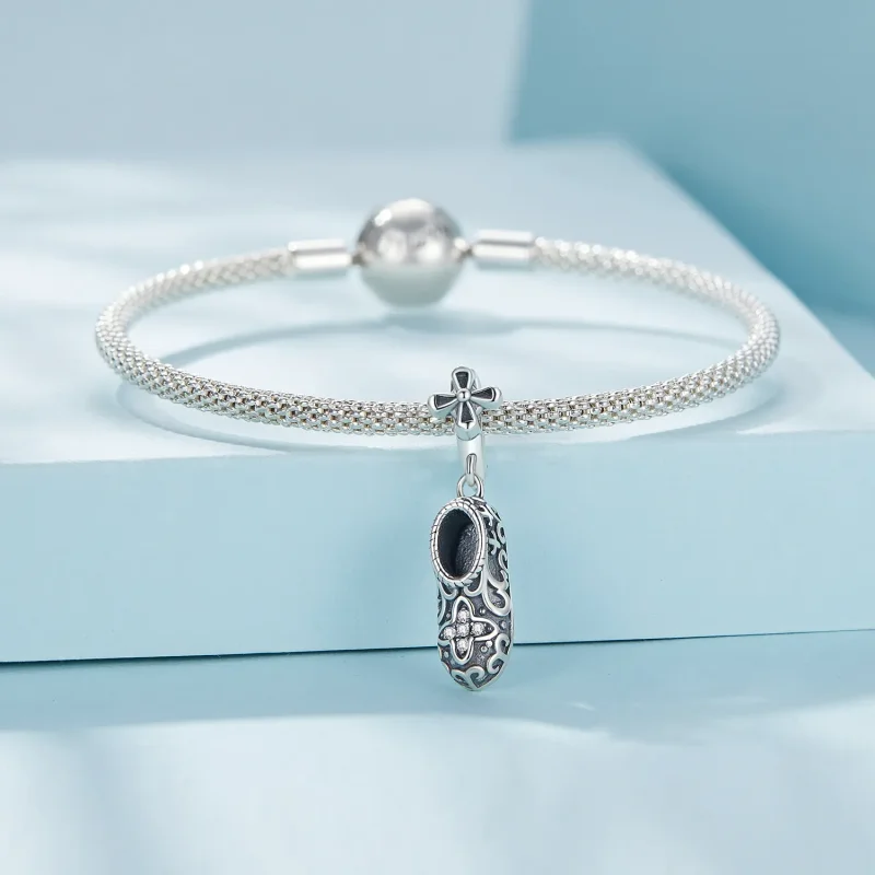 (image for) Pandora Style Exquisite Pattern Shoes Dangle - SCC2573 - View 4