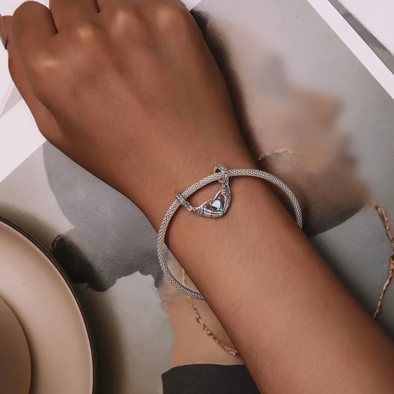 (image for) Pandora Style Halloween Skull Hands Dangle - SCC2607 - View 5