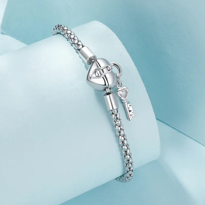 (image for) Pandora Style Heart Lock Key Chain Bracelet - SCB259 - View 2