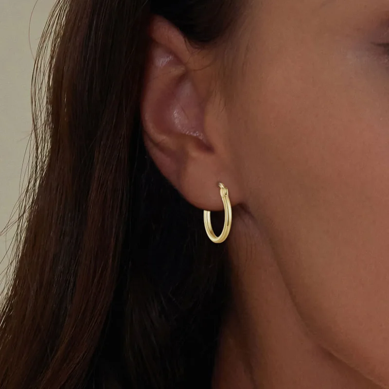 (image for) Pandora Style Medium Hoop Plain Silver Hoop Earrings - SCE1608-MB - View 6