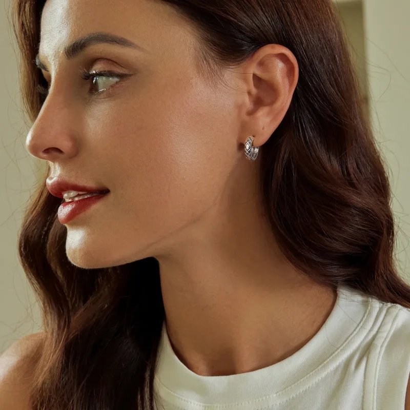 (image for) PANDORA Style Diamond Pattern Earrings - BSE983 - View 8