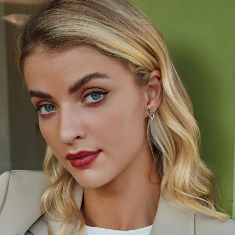 (image for) PANDORA Style Emerald Star Earrings - BSE1036 - View 8