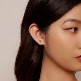Pandora Style Sparkling Heart Studs Earrings - BSE853