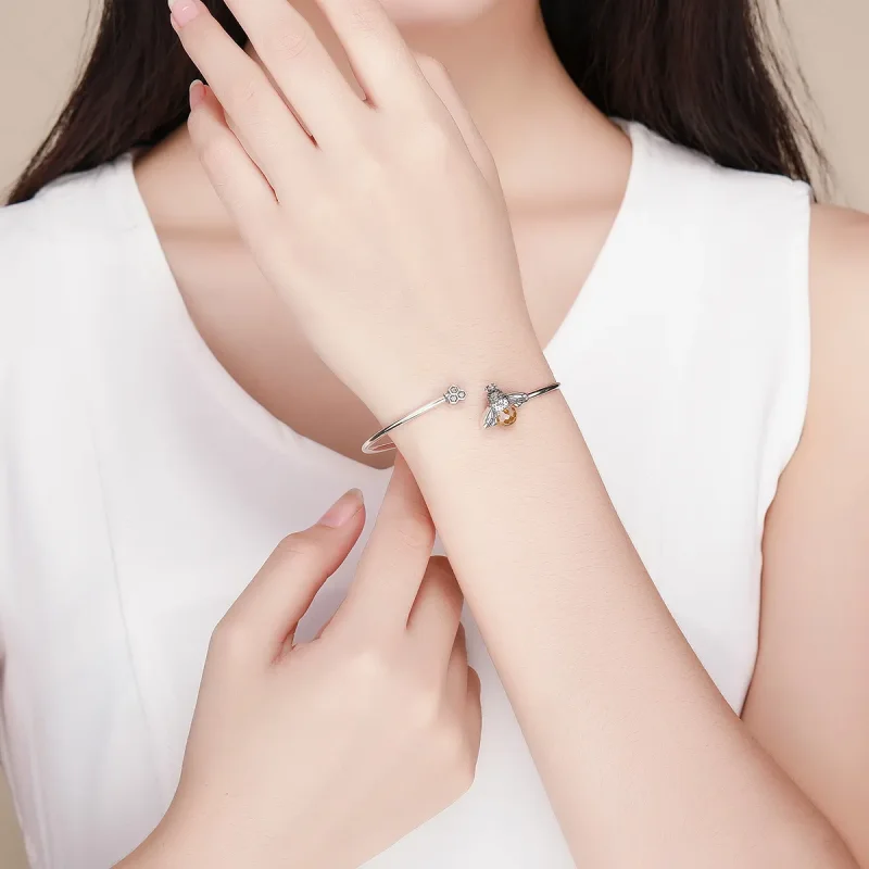 (image for) Silver Story of The Bee Open Bangle - PANDORA Style - SCB104 - View 2