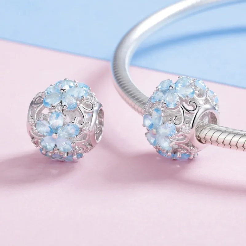 (image for) Pandora Style Silver Charm, Elegant Snowflakes - SCC941 - View 4