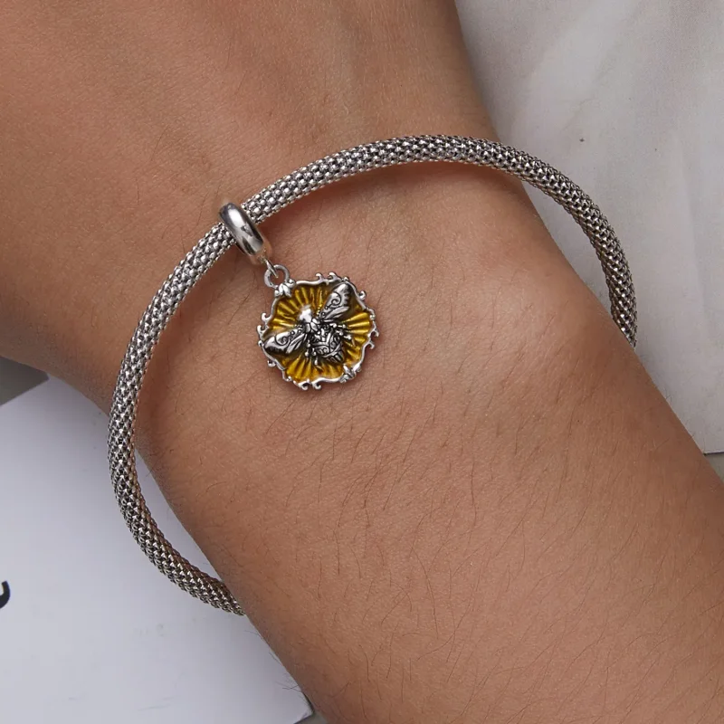 (image for) PANDORA Style Bee Dangle Charm - SCC2321 - View 6