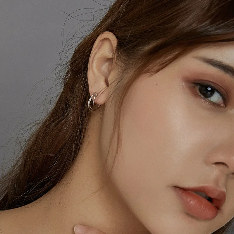 (image for) Pandora Style Silver Hoop Earrings, Intertwined Lines - BSE443 - View 6