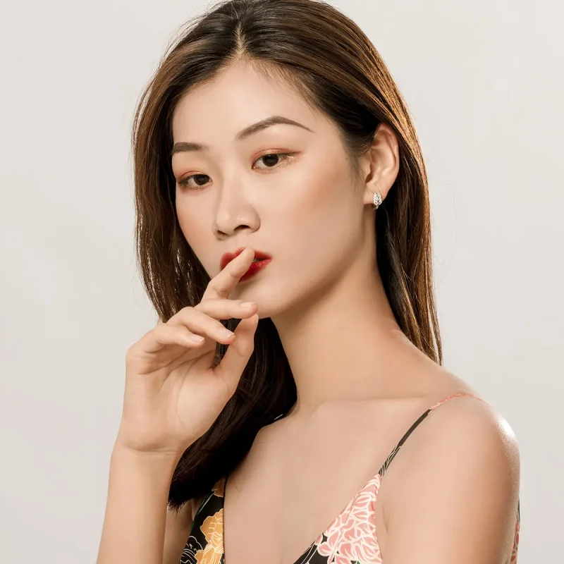 (image for) Pandora Style Silver Hoop Earrings, White Feathers - SCE772 - View 6