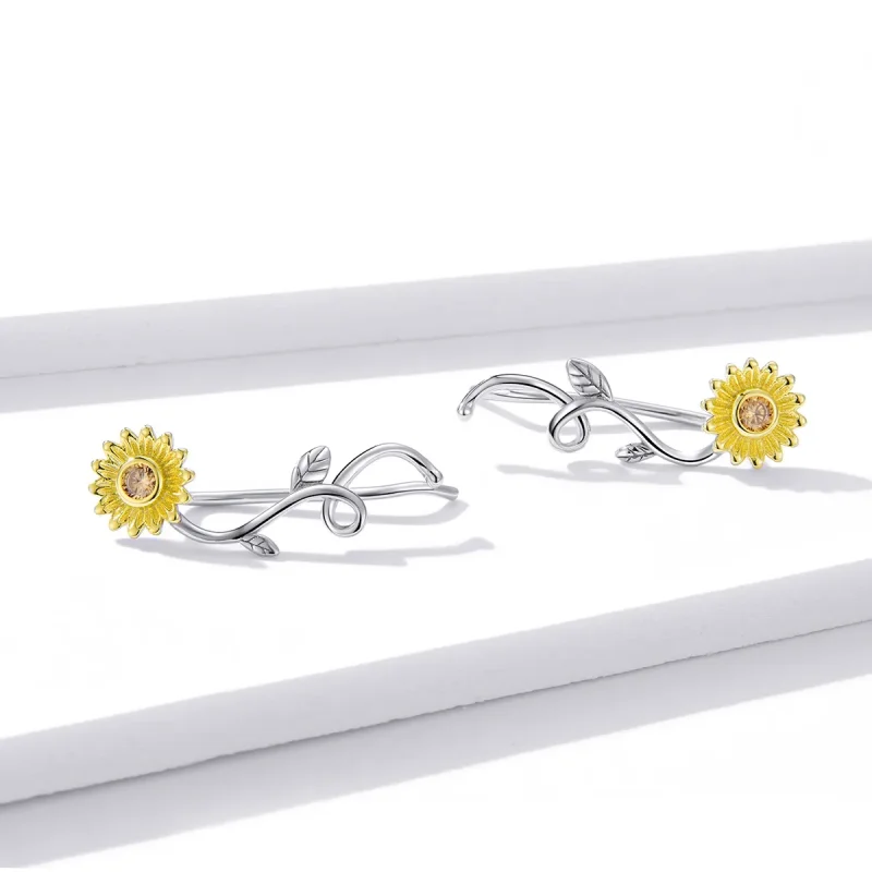 (image for) Pandora Style Silver Stud Earrings, Bicolor Fresh Daisy - BSE394 - View 2