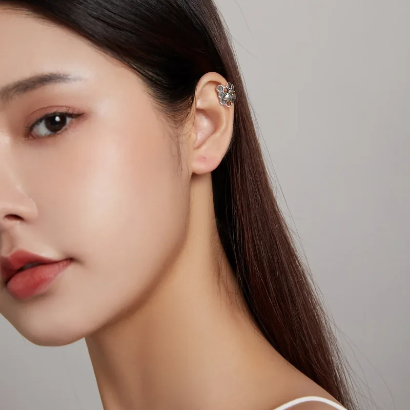 (image for) Pandora Style Silver Stud Earrings, Homing Bee - SCE1171 - View 7