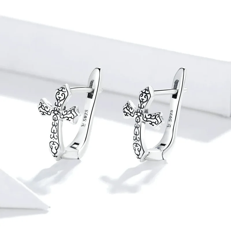 (image for) Pandora Style Silver Stud Earrings, Vine Cross - SCE943 - View 3