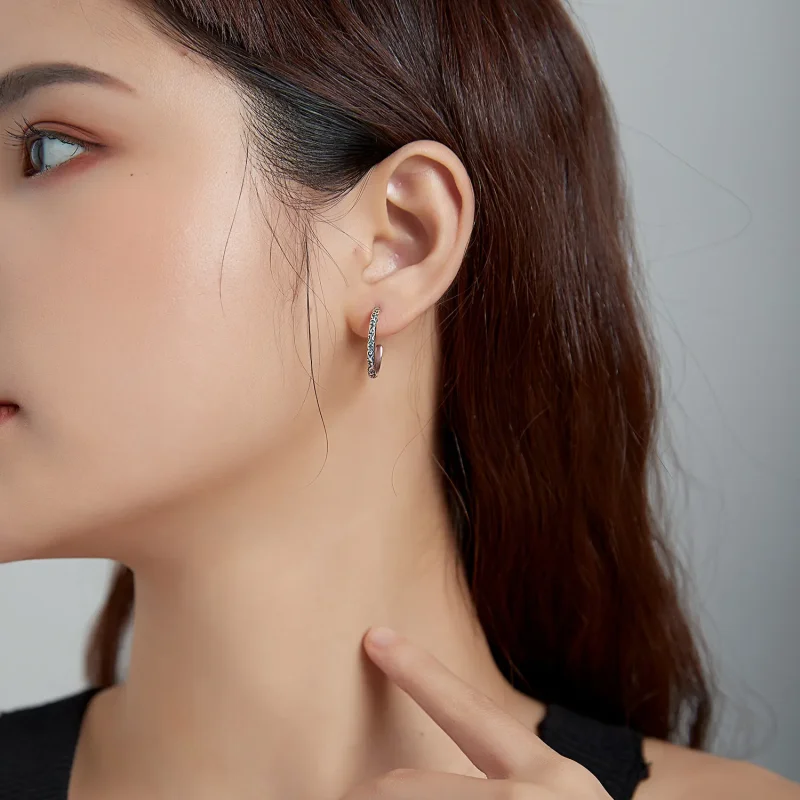 (image for) Pandora Style Silver Stud Earrings, Vintage Wreaths - SCE1129 - View 5