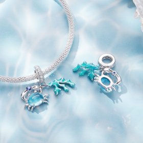 Pandora style pendant charm inspired by the beauty of a crab and seaweed - SCC2505