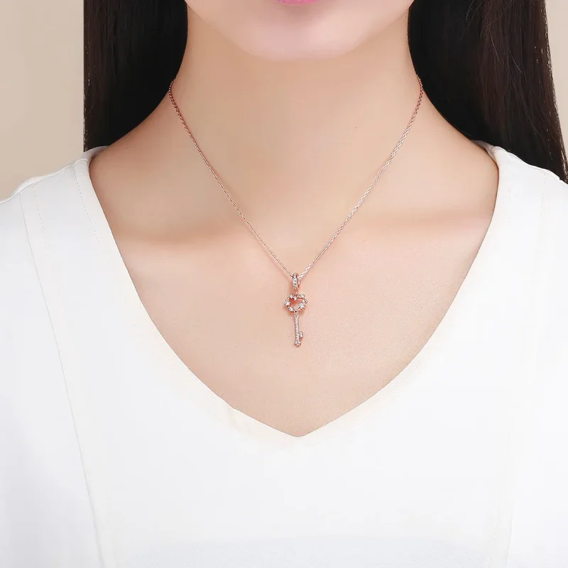 (image for) Rose Gold Luchy Shinning Key Pendant - PANDORA Style - SCC1122 - View 2