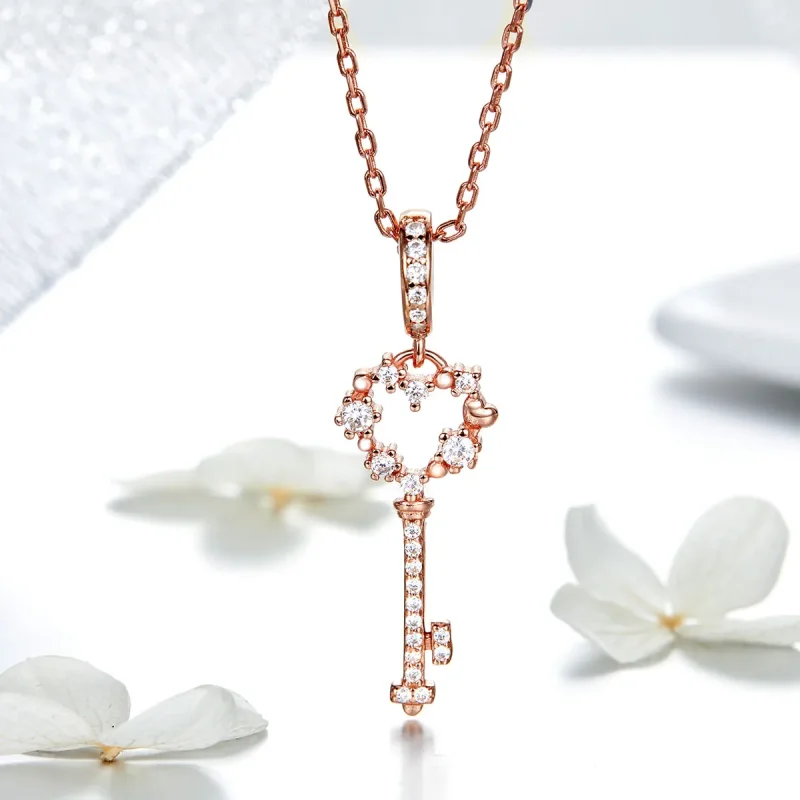 (image for) Rose Gold Luchy Shinning Key Pendant - PANDORA Style - SCC1122 - View 3